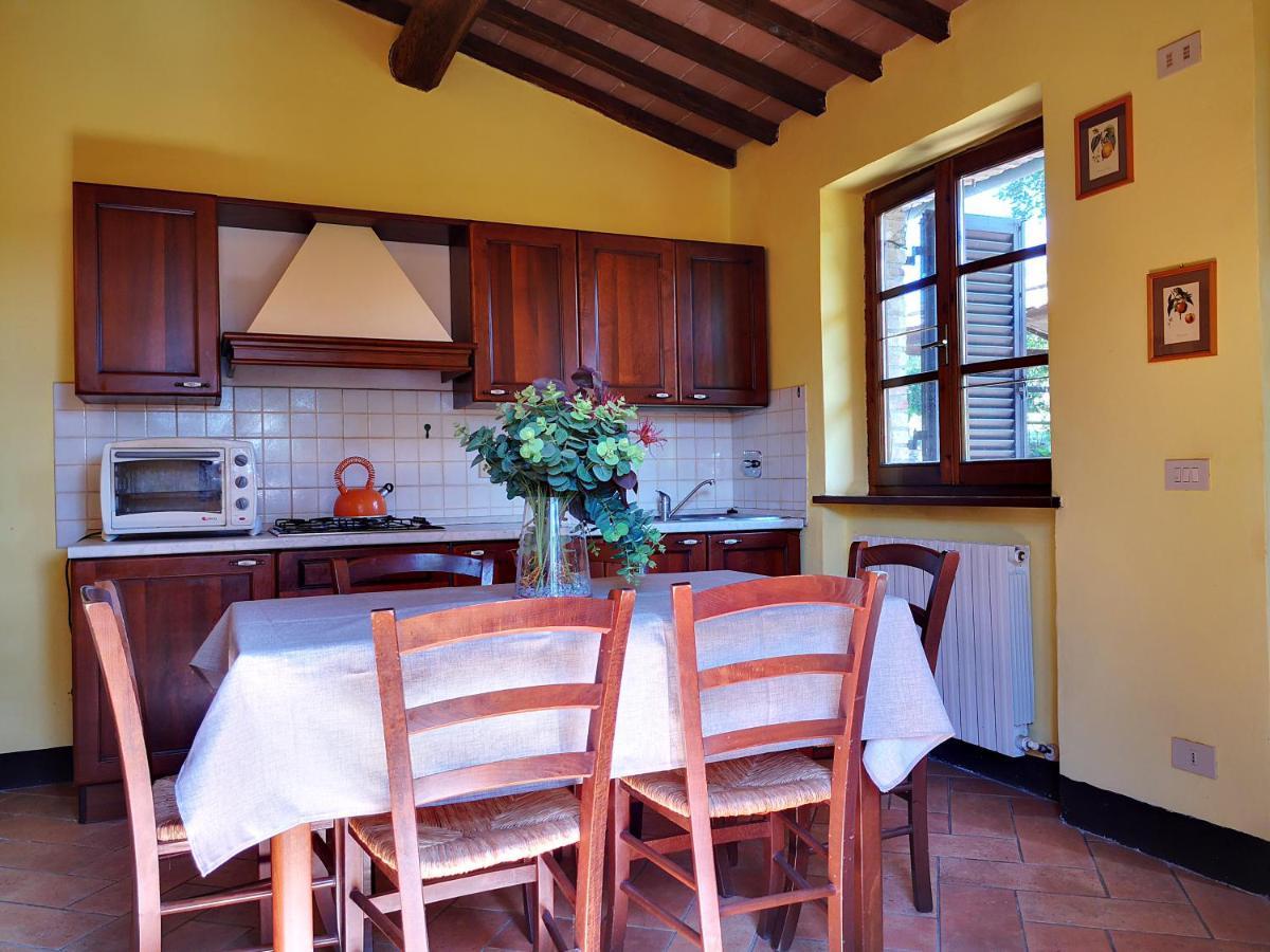 Agriturismo Grecinella Casole dʼElsa Rum bild