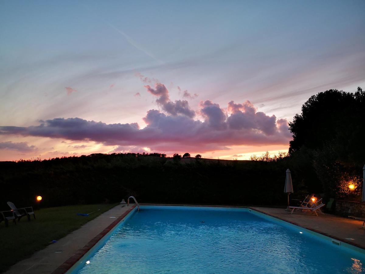 Agriturismo Grecinella Casole dʼElsa Exteriör bild