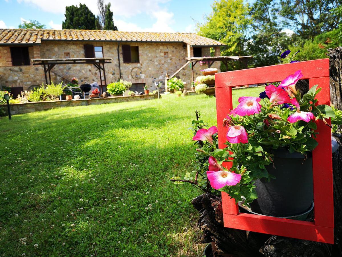 Agriturismo Grecinella Casole dʼElsa Exteriör bild